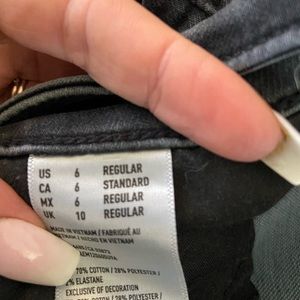 Black American eagle jeans